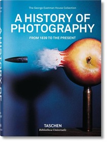 A History Of Photography ; From 1839 To The Present 