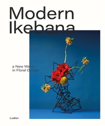 Modern Ikebana A New Wave In Floral Design 