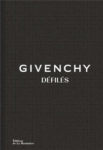 Givenchy Defiles 
