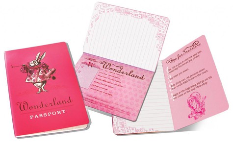 Unemployed Philopsopher's Guild Notitieboekje Alice in Wonderland - Wonderland Passport